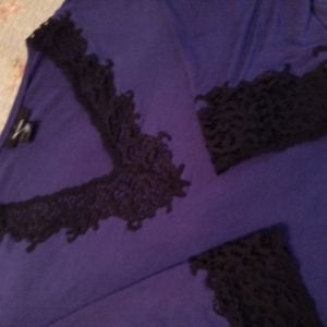 Natori Lace trimmed Top